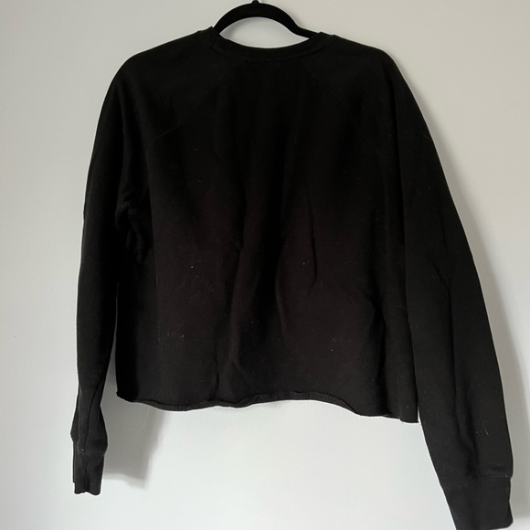 BLONDE cropped black crew neck - Picture 2 of 2